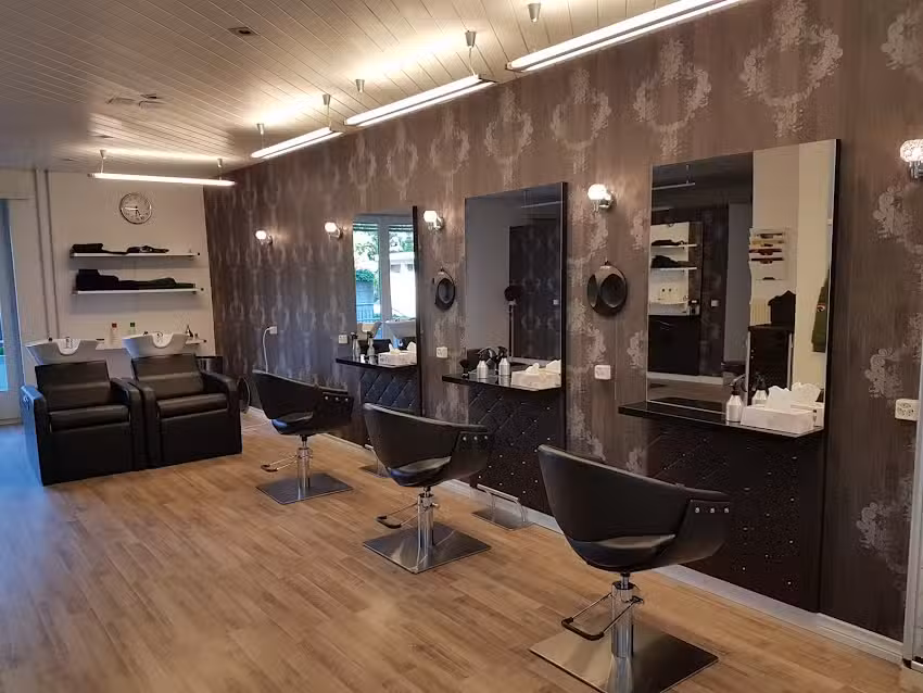 Gulzar Hairstyle Parrucchiere per donne e uomini