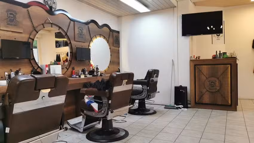 G&uuml;mligen Coiffeur GmbH