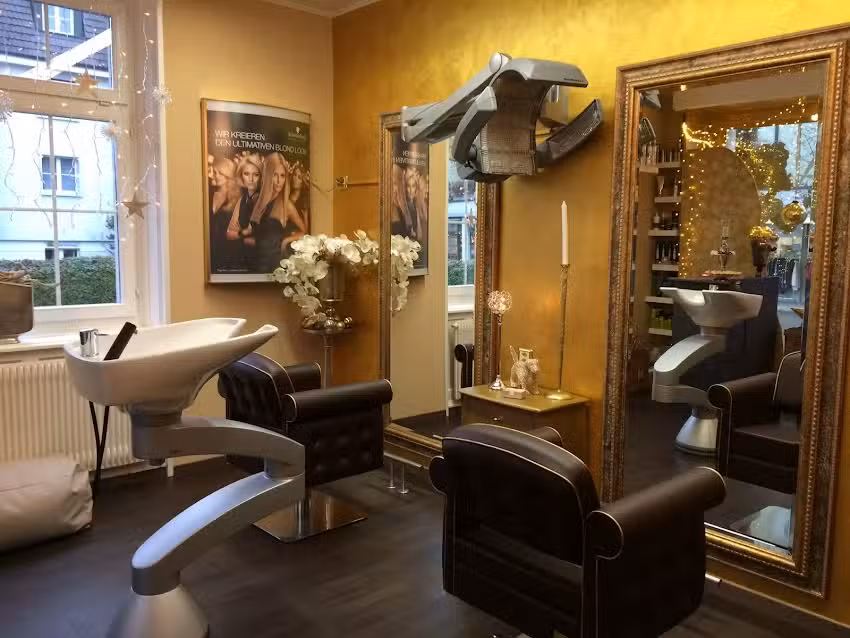 Haarscharf Coiffeur