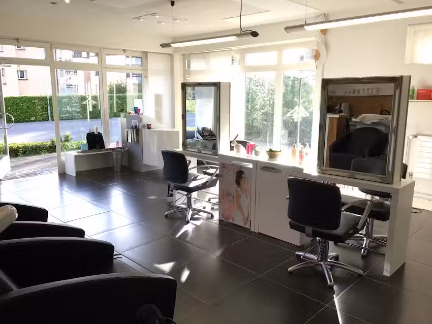 Passion pour la coiffure et la beaut&eacute; Petra B&uuml;rgler