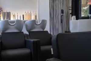 Hair Lab by Laura Sagl