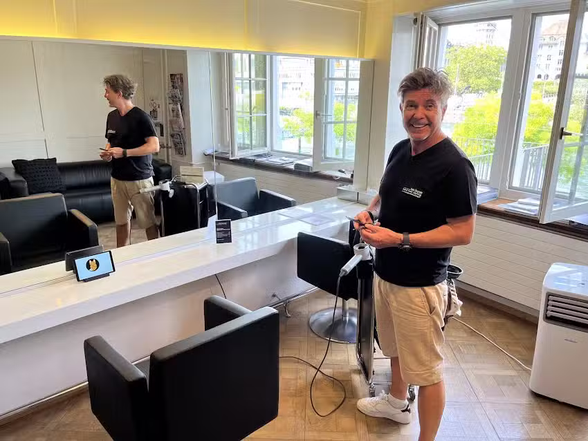 Coiffure tendance chez Hair Lounge par Andy Steiner Coiffeur Zurich