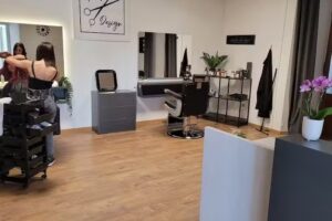Hair Love by Valerie &ndash; Head SPA &ndash; Salone di parrucchiere