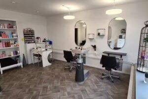 Point de coiffure et ongles