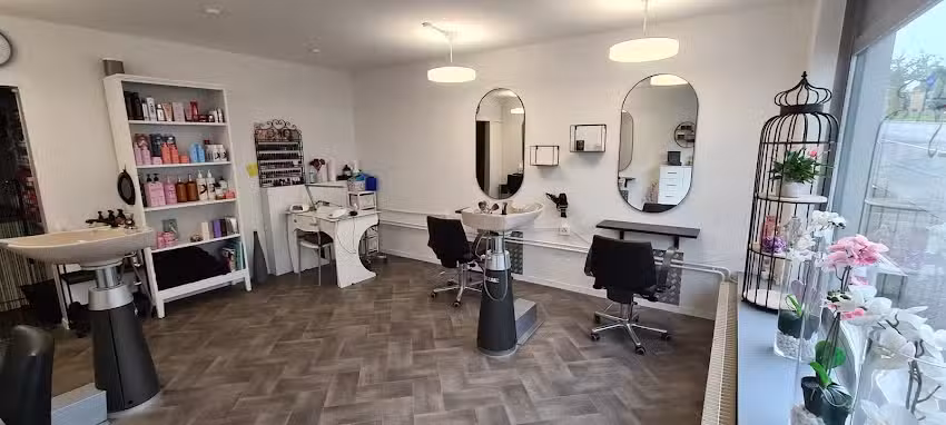 Point de coiffure et ongles