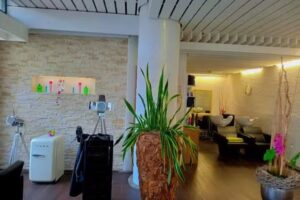 HAIR VISION AND MORE by Yvonne