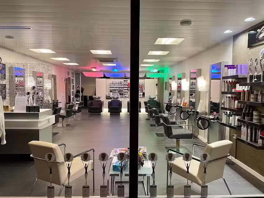 Taglio di capelli professionale Bes