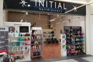 Elementi essenziali per capelli INITIAL &ndash; Coiffeur Avenches
