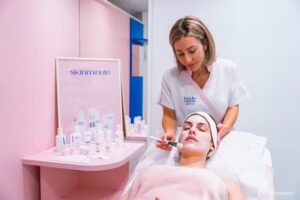 Institut de beaut&eacute; Neuch&acirc;tel Bodyminute / Nailminute