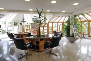 Intercoiffure-Kosmetik Holliger