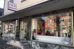 J & M Hairstylist