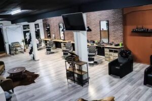 Jack&rsquo;s Barber & Sun