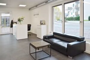 ASSEMBLAGE DE LA TÊTE