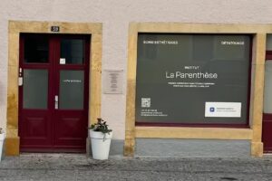 La Parenth&egrave;se