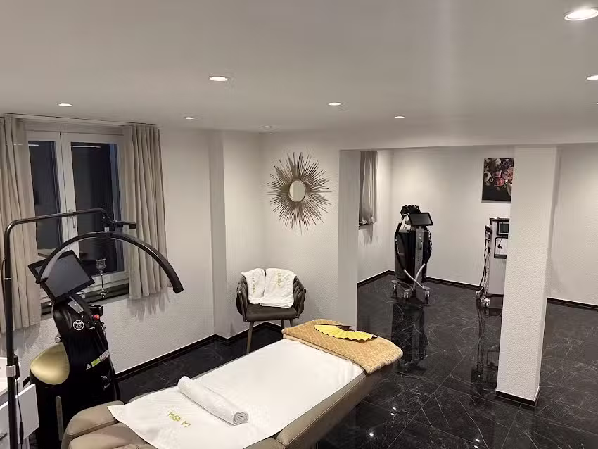 LA REINA &ndash; Bellezza e Benessere