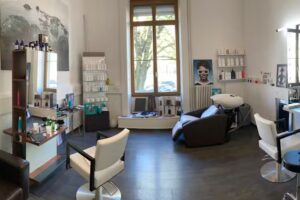 Le Coiffeur de la rue