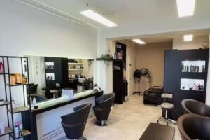 Mademoiselle M. Coiffure