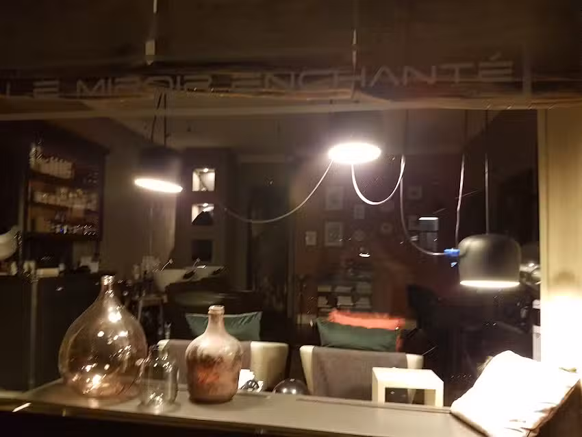 Miroir Enchant&eacute;