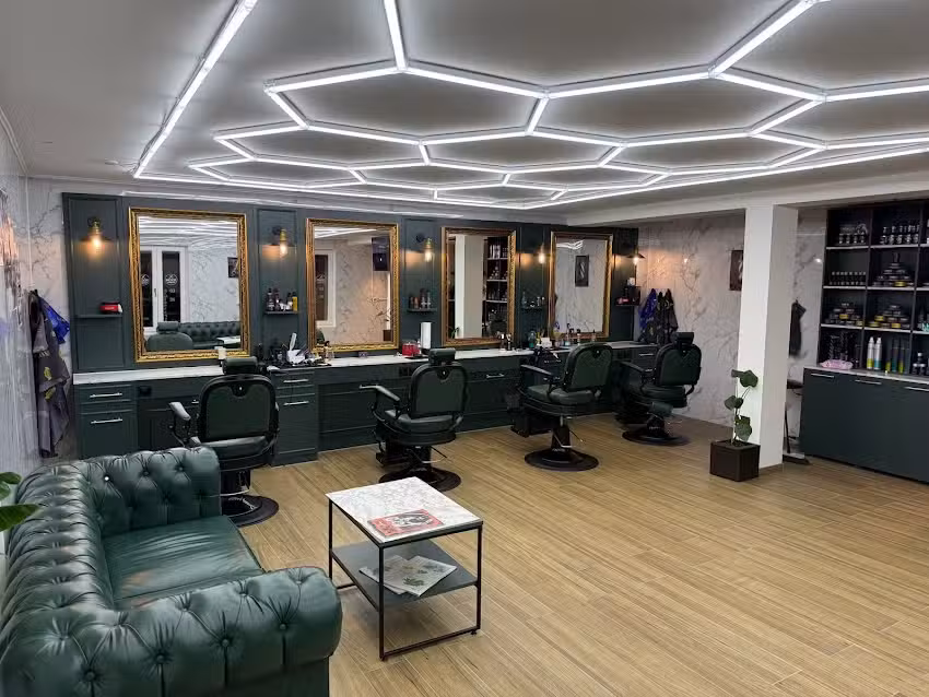 Moox Barber Shop