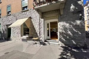 Acconciatura STRETTA di Martina Wismer