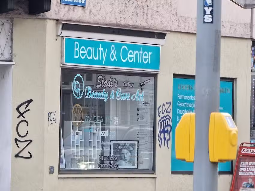 Nicole Martinez Hairdesign