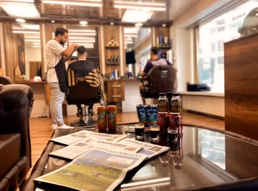 Nour Barbershop &ndash; Lucerna