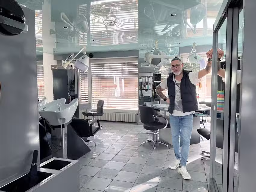 Planet Hair Coiffure Styling Leone