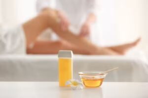 Épilation PURE avec gel de sucre