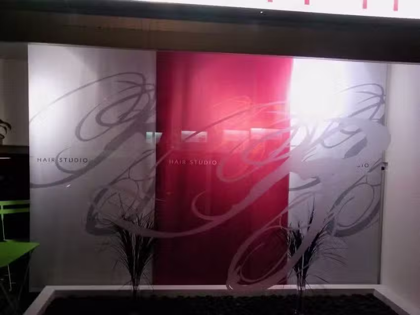 R Hair Studio S&agrave;rl