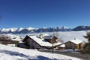 Reny&rsquo;s Hair Studio