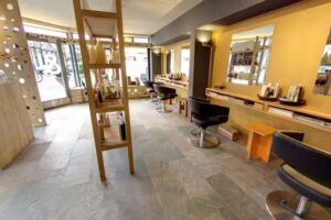 Cheveux et style de vie Roots