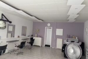 Salon de coiffure à la Mèche Folle