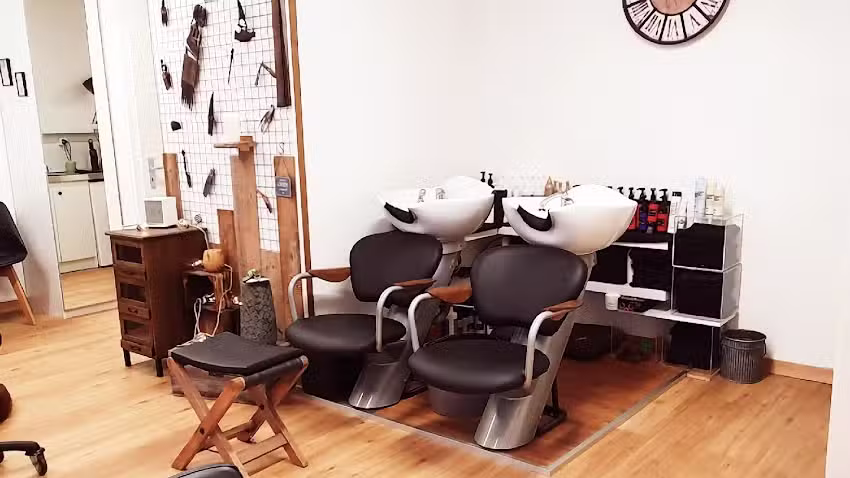Salon de Coiffure Nath&Co. @schwarzkopfprofessional &Authentic beauty concept
