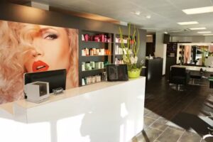 Salzmann Hair Group Baar AG