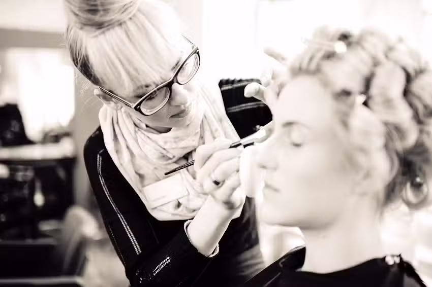 Sandra Iten &ndash; Parrucchiera e Truccatrice