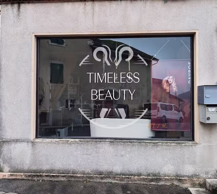 Timeless Beauty by TM