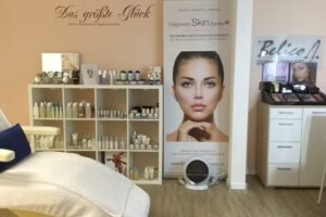 Vrenis Kosmetik und Coiffeurst&uuml;bli