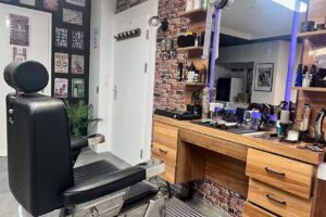 Z&eacute;ro&rsquo;Un &ndash; Barbershop